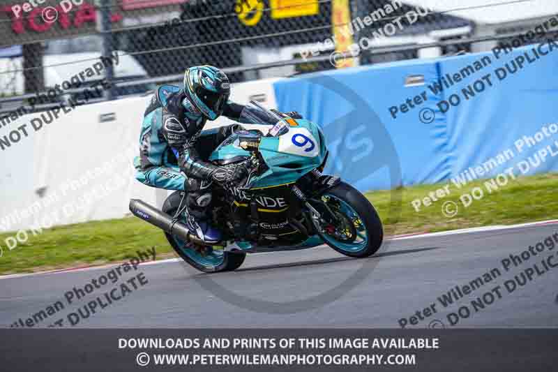 donington no limits trackday;donington park photographs;donington trackday photographs;no limits trackdays;peter wileman photography;trackday digital images;trackday photos